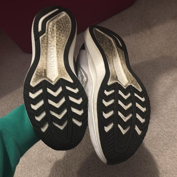 SAUCONY ENDORPHIN - Picture 6 of 9